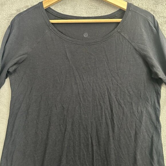 Lululemon Shirt Womens 8 Black Long Sleeve Pullover Tee Athleisure Workout Gym - Picture 4 of 8